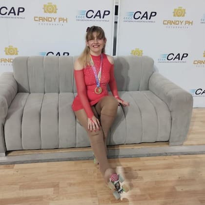 Camila fue campeona de la Copa Nacional de Patinaje Artístico Tagliabue 2024