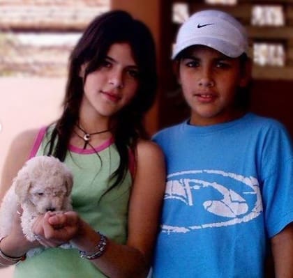 Camila y Leandro, cuando eran apenas unos preadolescentes que no sabían lo que les deparaba la vida 