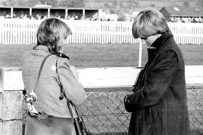 Camilla y Diana Spencer, juntas, en Ludlow.