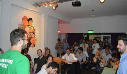 Camilo en una reunión del Movimiento San Martín que impulsa la candidatura de Domínguez