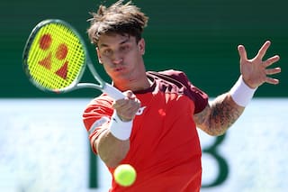 Camilo Ugo Carabelli logró en Barcelona su primer triunfo ante un top 20