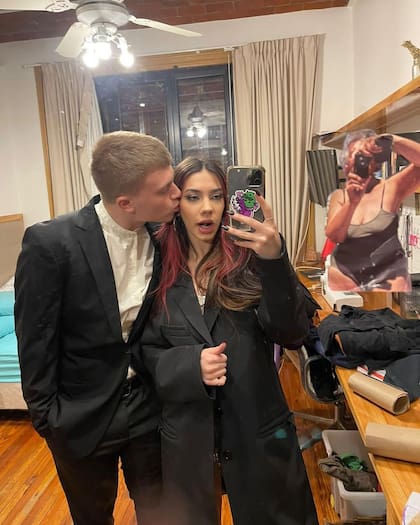 Camilo y Morena están juntos desde 2021 (Foto: Instagram/@camiloslavich)