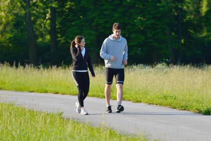 Caminar tiene múltiples beneficios para la salud