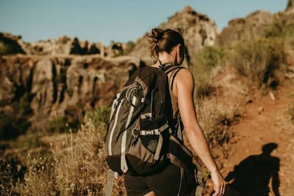 Caminata con mochila pesada; El rucking gana adeptos