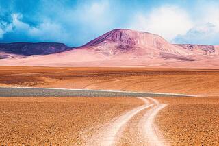 Novaro: "La Argentina aún está en un proceso de salida de los desequilibrios"