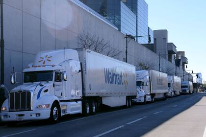 Fonseca sufrió un choque desde atrás por parte de un camión semirremolque mientras desempeñaba sus labores