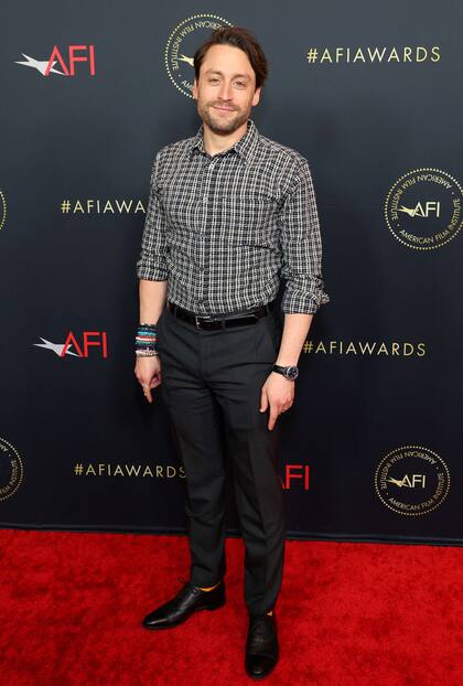 Camisa cuadrillé y pantalón de vestir para Kieran Culkin