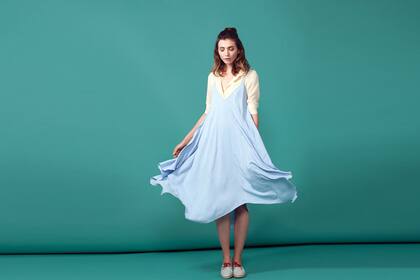 Camisa (Trosman), vestido (Cibeles). Acordonados (Hush Puppies).