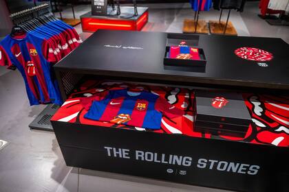 Camisetas de edición limitada 'Barça x Rolling Stones'