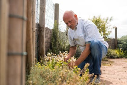 Camote está a cargo del restaurante de LAS GARZAS y disfruta de poder usar la huerta