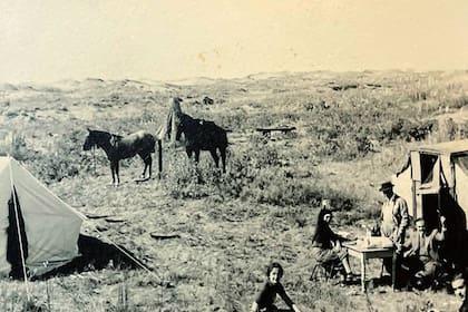 Campamento en PinamarCol