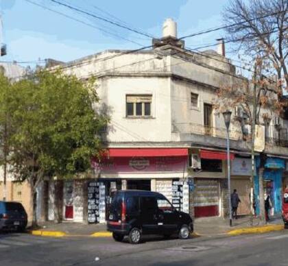 Cañada de Gómez 4805, esqina Cnel Martiniano Chilavert