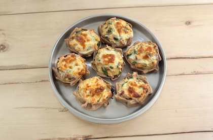 Canastitas integrales de pollo y salsa blanca
