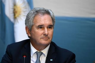 La diplomacia como botín de la política