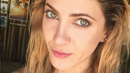 Candela, con perfil bajo y tristeza