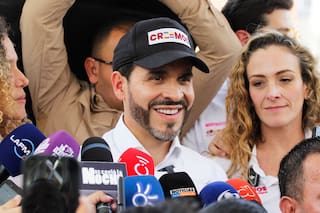 Candidato presidencial colombiano Abelardo De la Espriella denuncia presuntas amenazas del ELN