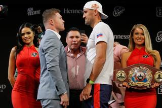 “Canelo”, en Las Vegas: un intento raro e indescifrable ante el gigante Kovalev