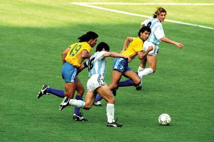 Caniggia y Maradona, dupla insuperable. 