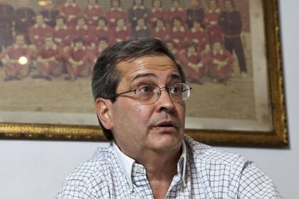 Cantero, sin respuestas