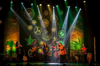 El grupo santafesino Canticuénticos brilla con su propuesta musical de raíces latinoamericanas 