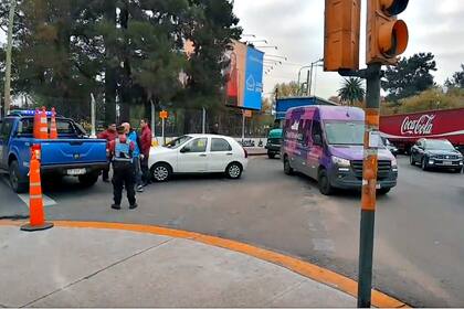 Caos de tránsito en Constituyentes y General Paz