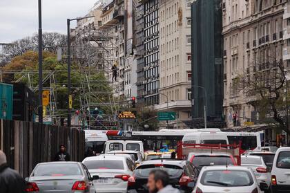 Caos de tránsito en la 9 de Julio por los cortes para los Juegos Olímpicos