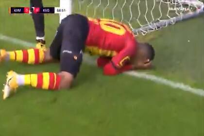 Aster Vranckx se lamenta: falló una ocasión increíble