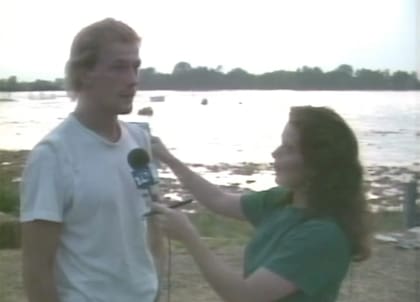 Captura de la entrevista que brindó Scott cuando ayudaba en el dique y que lo puso en el foco de la investigación policial