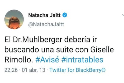 Captura de pantalla del Twiitter de Natacha Jaitt
