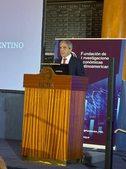 Caputo, en la Conferencia Anual de FIEL
