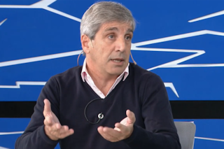 Caputo respaldó el sistema de bandas y aseguró que con el dólar "no pasa nada": "Andá a dormir tranquilo"