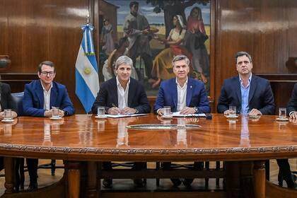 Caputo y el gobernador de Chaco, Leandro Zdero