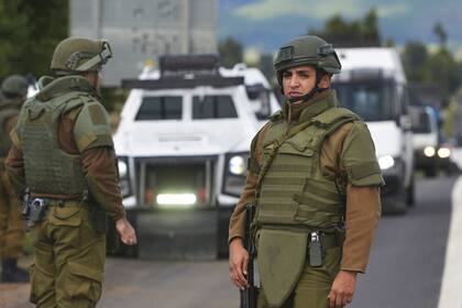 Carabineros controlan la zona del triple asesinato