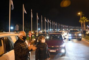 Caravana y protesta en Tigre solicitando apertura de la cuarentena