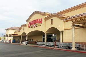 Cardenas Markets fue fundada en 1981 y ahora es propiedad de un holding estadounidense