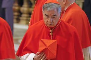 Cardinal Peter Turkson; la muerte del papa Francisco; pope Francis; Mundo; Vaticano; velorio del papa Francisco; Cardinal Giuseppe Becciu