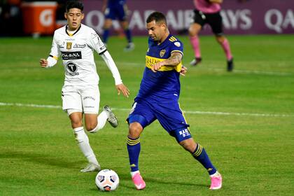 Cardona fue uno de los mejores de Boca frente a The Strongest, en el tranquilo pase a octavos de final de la Copa Libertadores.