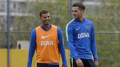 Edwin Cardona y Fernando Gago volverán a encontrarse en Racing después de compartir plantel en Boca entre 2017 y 2018