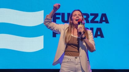 Sturzenegger admitió demoras en las privatizaciones y aseguró que el Gobierno busca dinamizar la obra pública - Image 3