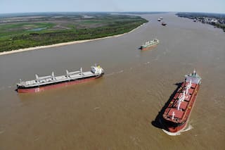 Hidrovía. Presión kirchnerista para estatizar un negocio multimillonario