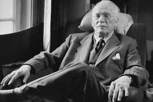 Carl Jung, psicólogo: “La soledad no proviene de no tener gente alrededor, sino de ser incapaz de comunicar lo que a uno le parece importante”