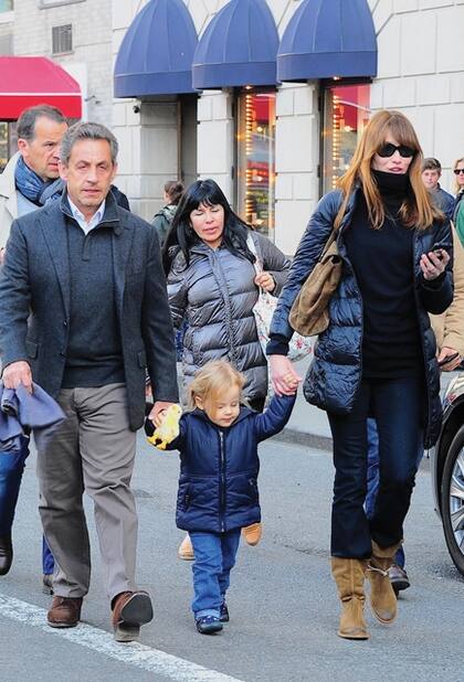 Carla asegura que no extraña su vida de primera dama y que adora estar de gira. En Nueva York se presentó en el Town Hall