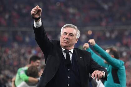 Carlo Ancelotti lleva diez títulos como entrenador del Real Madrid, entre los que se destacan la Champions League y LALIGA, de España