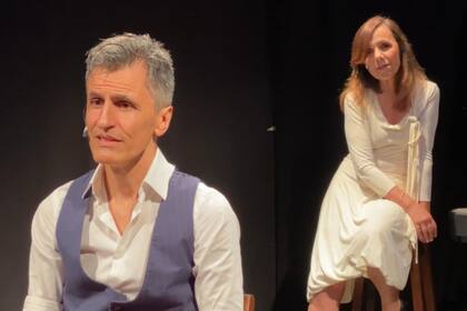 Carlo Argento y Ana Padilla, en Boleros para un poeta y una mujer. obra de Héctor Presa