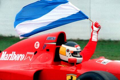 El 9 de abril de 1995, durante la segunda fecha del calendario de la Fórmula 1 y trece años después del retiro, Reutemann gira con la Ferrari 412 T1 en el autódromo de Buenos Aires 