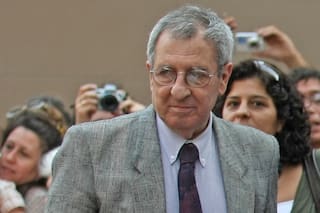 Murió el humorista Carlos Garaycochea