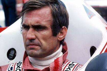 El gesto de concentración de Carlos Reutemann sobre la Ferrari: el santafecino cumplió su gran premio N°100 en la última carrera con la Scuderia, con un tercer puesto en el circuito de Montreal