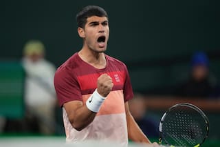 Carlos Alcaraz gana a Djokovic y conquista su primer Abierto de Australia