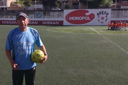 Carlos Ángel López en Adseu, el club donde es coordinador general