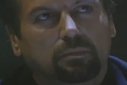 Carlos Calvo como el misterioso profesor Dreshko, en la serie Drácula